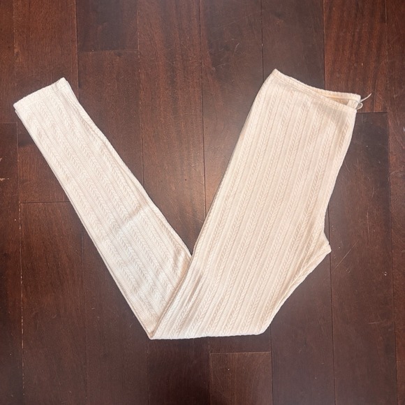 FREE PEOPLE Intimately Knit Pants Leggings Large Cream Cabincore Cozy Cottageore - Picture 4 of 9